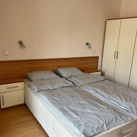 Apartment Seafront Lucky *